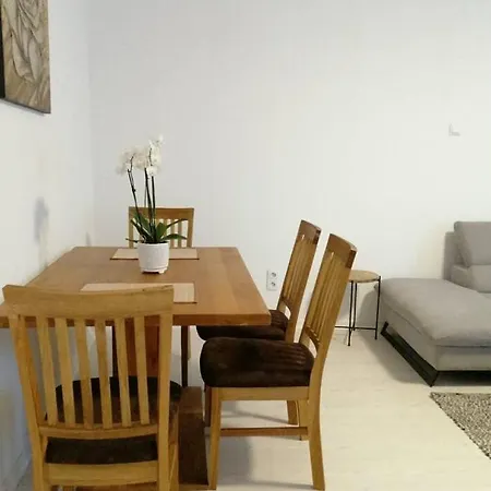 Apartament Niela *